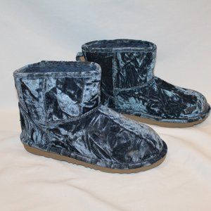 NIB YOUTH 4 5‎ 6 WOMEN'S 6 7 8 MINI VELVET NAVY BLUE ANKLE BOOTS BOOTIES